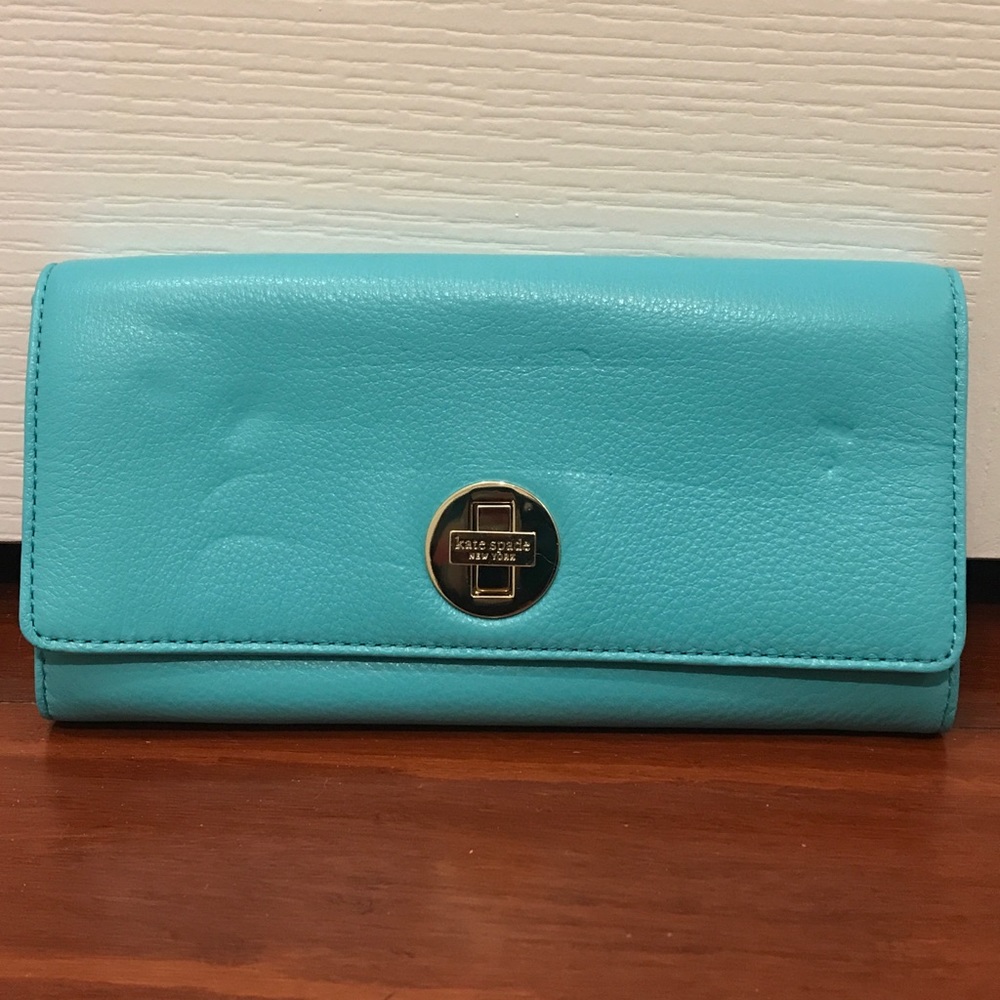 NWT Kate Spade Bexley Cyndy Wallet